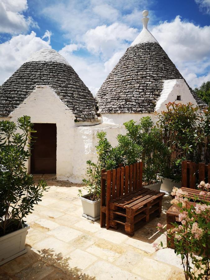 チステルニーノ Trulli Stettゲストハウス エクステリア 写真
